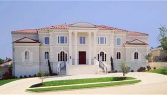 Front Exterior Photo